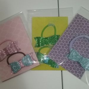 5/$15 Bows. Glitter Bows.